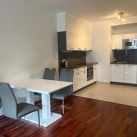 Residence Garden Tower S Balkonem, Garaz ปราก ภายนอก รูปภาพ