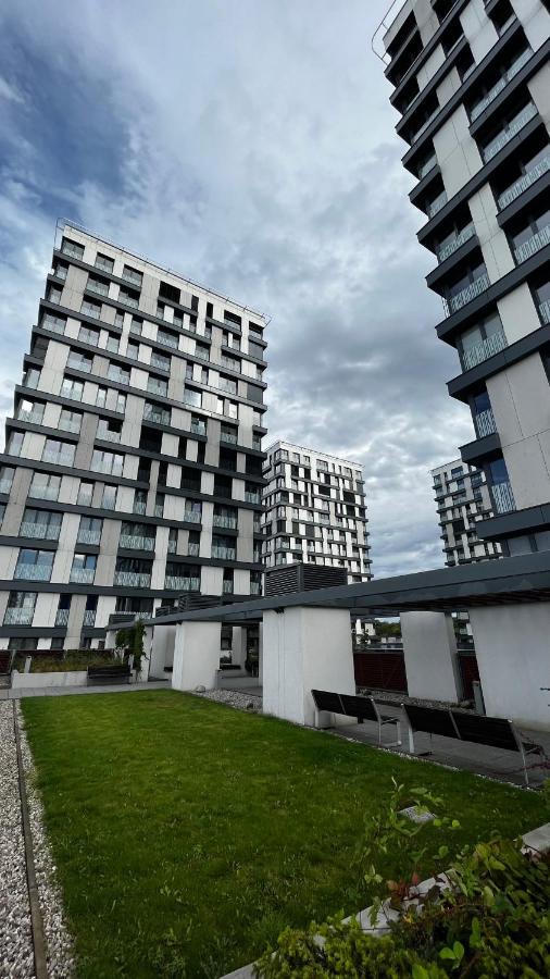 Residence Garden Tower S Balkonem, Garaz ปราก ภายนอก รูปภาพ