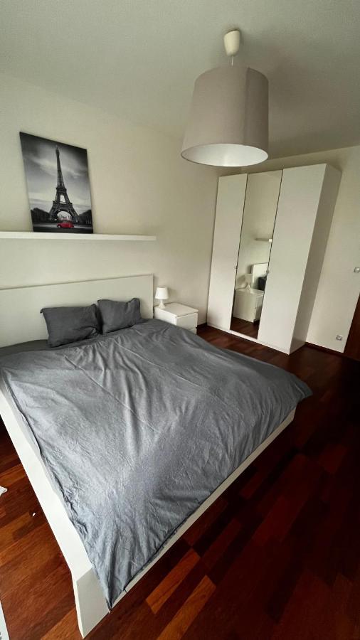 Residence Garden Tower S Balkonem, Garaz ปราก ภายนอก รูปภาพ