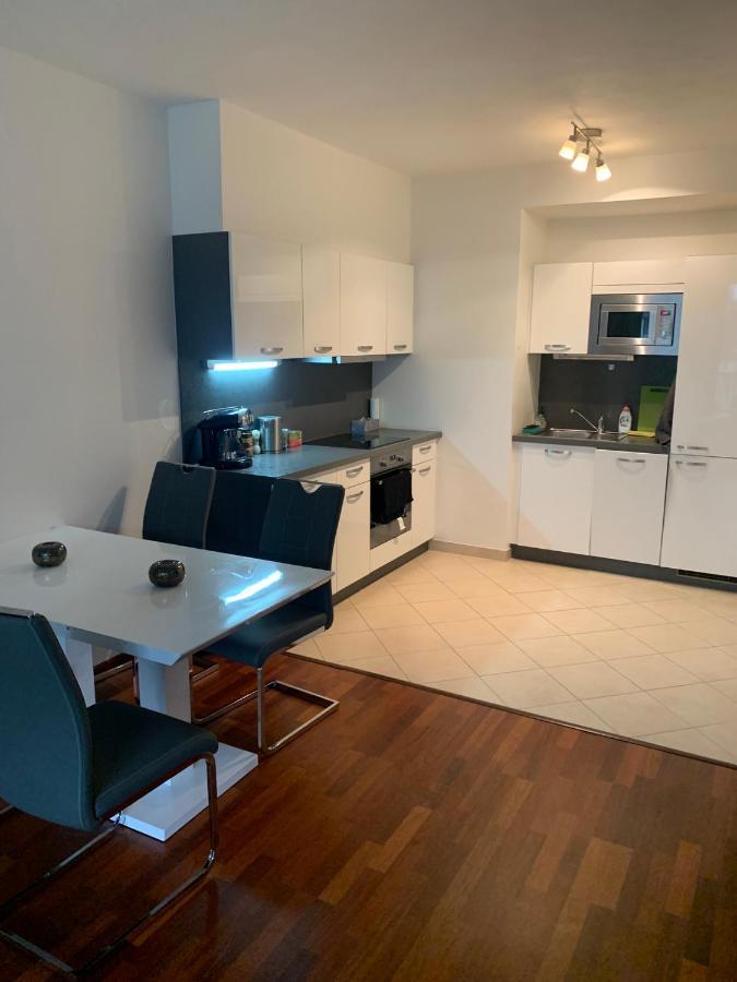 Residence Garden Tower S Balkonem, Garaz ปราก ภายนอก รูปภาพ